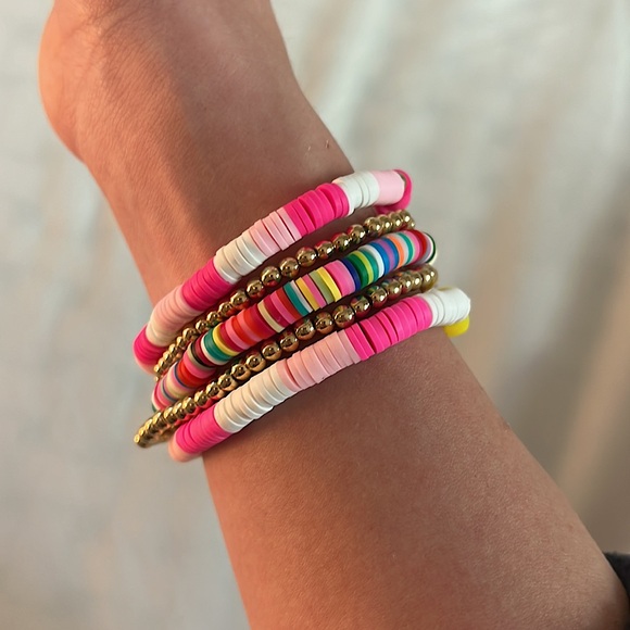 ⭐️ Set of 5 Colorful Beaded & Handmade (not by me) Bracelets! - Picture 3 of 8